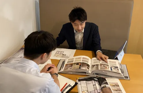 オフィスデザイナーと打合せ