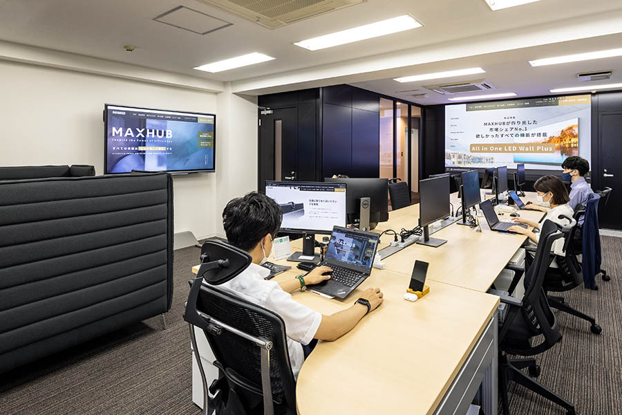 オフィスデザイン事例　ナイスモバイル株式会社 様
