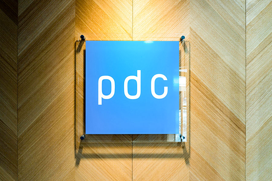 オフィスデザイン事例 株式会社pdc 様 エントランス
