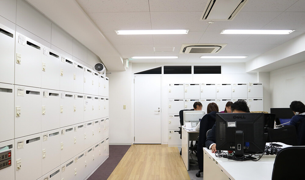 オフィスデザイン事例 株式会社オフィスバスターズ本社 執務室 2